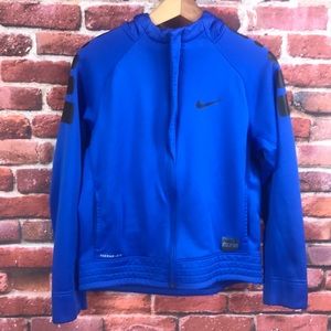 Nike Boys Therma Jacket Fit XL
